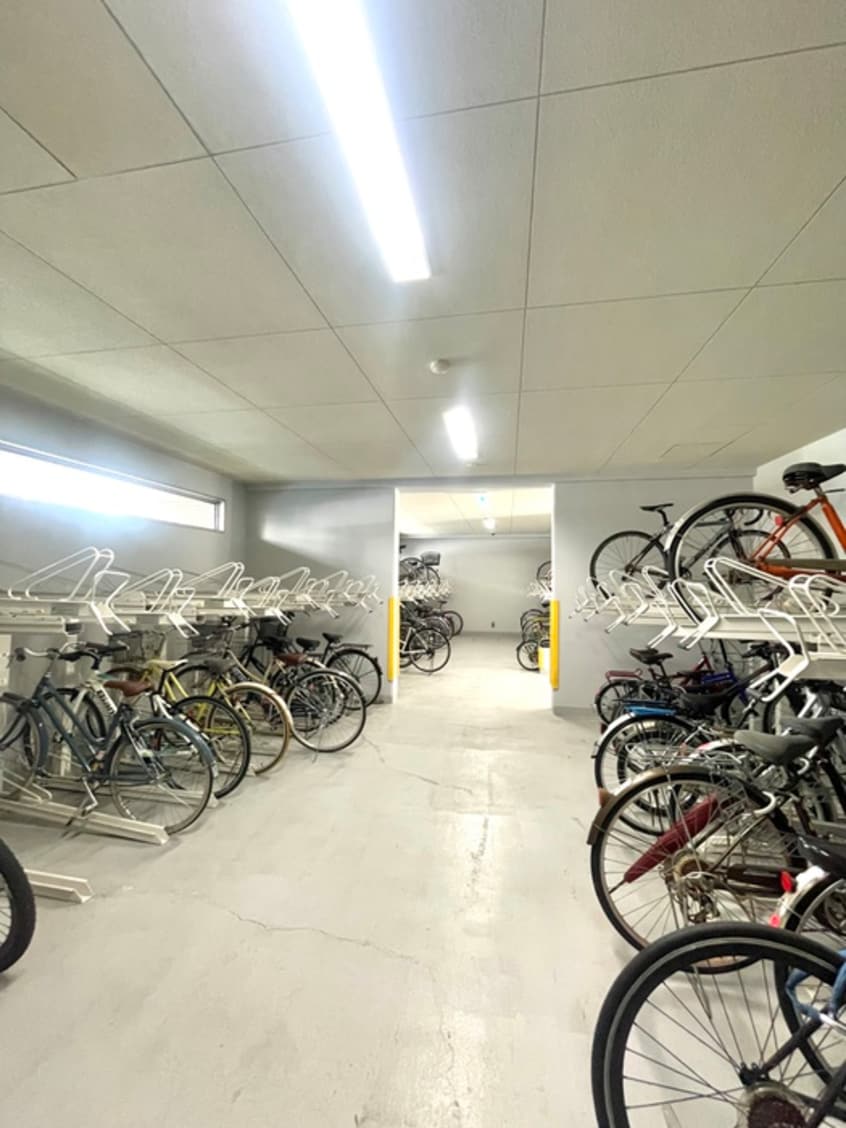 駐輪場 ア－バンエ－ス夕陽丘パル