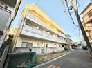 クレール香里の外観