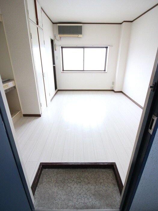 居室 富吉マンション