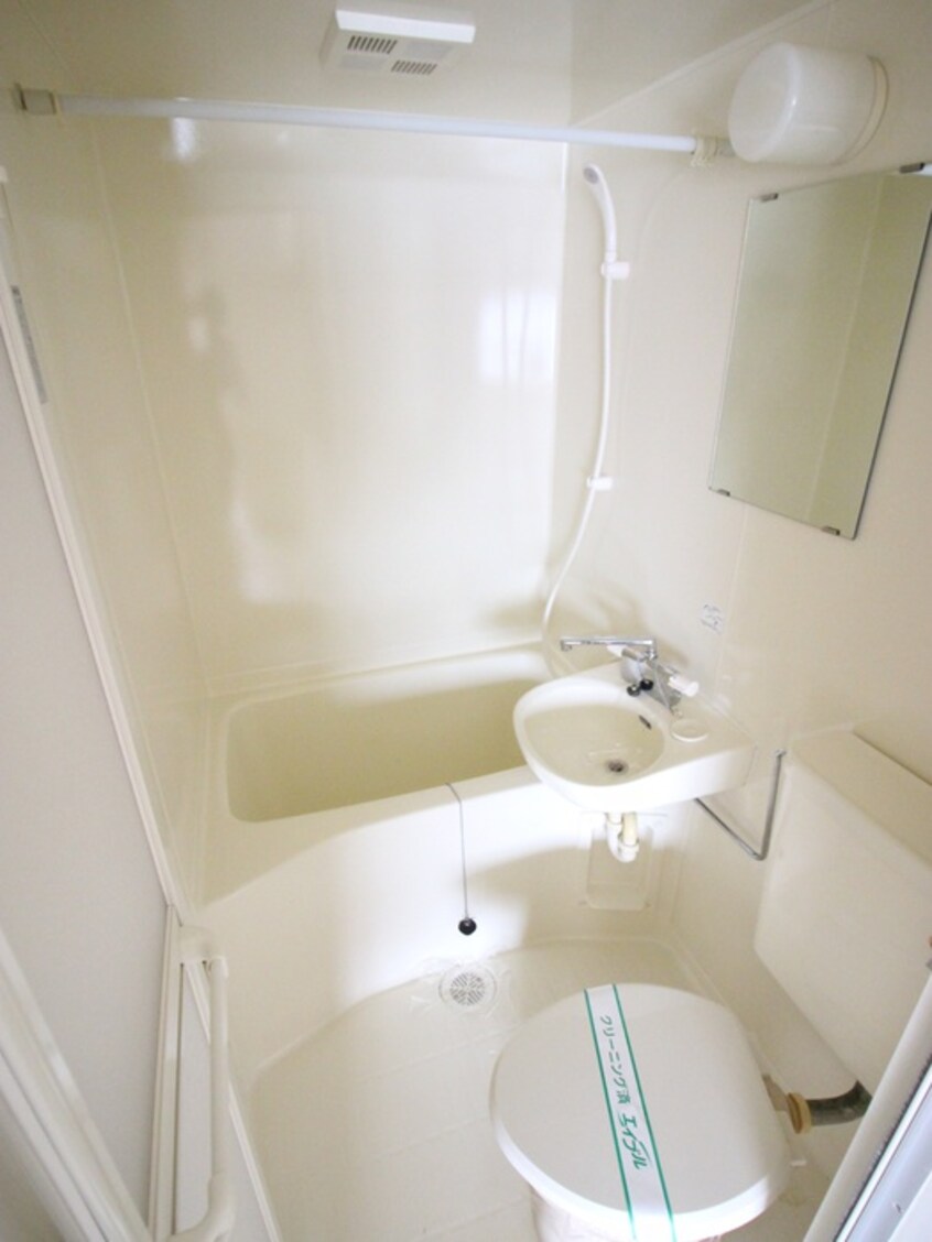 バス／シャワールーム等 富吉マンション
