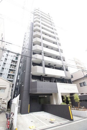 ｼﾞｭﾈｰｾﾞｸﾞﾗﾝ難波ﾐﾗｰｼﾞｭ（1001）