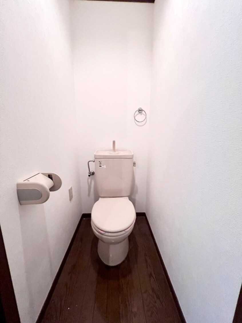 トイレ フェアリ－テ－ル出屋敷