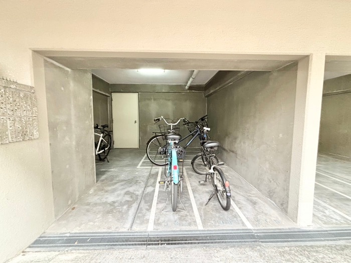 駐輪場 エクセル万代