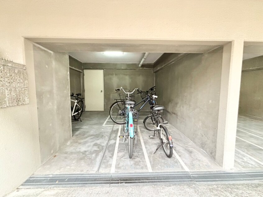 駐輪場 エクセル万代
