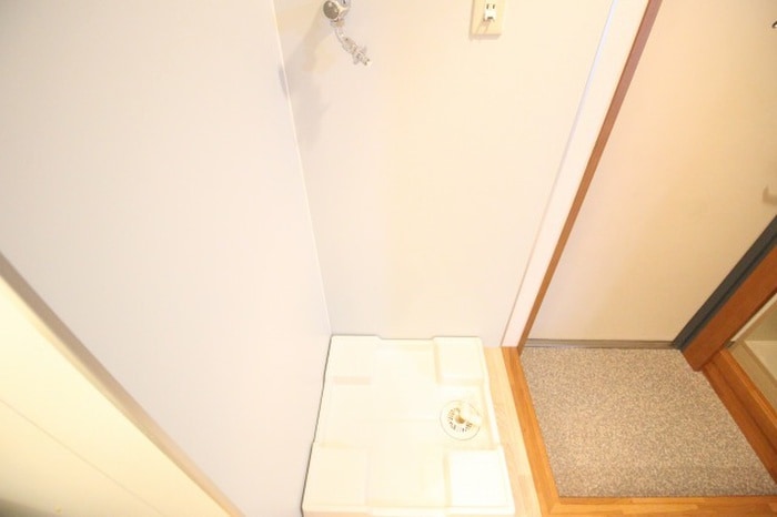 洗濯機置場 シャントール二条