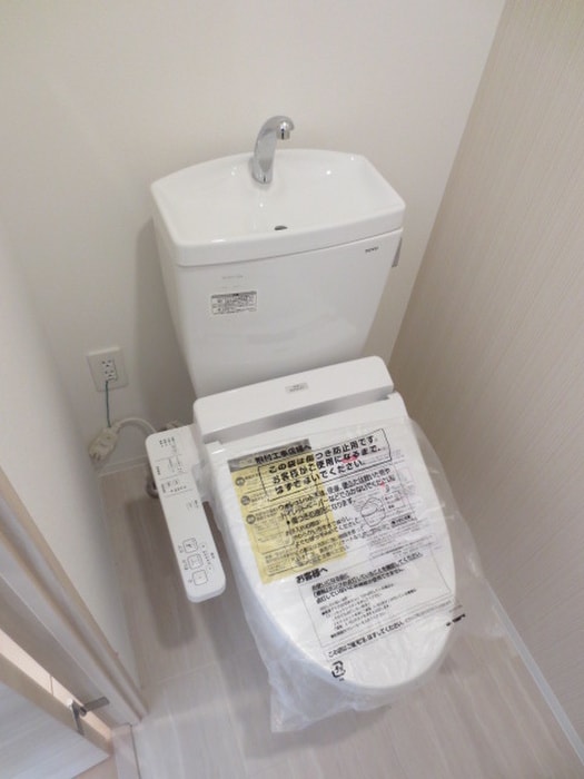 トイレ ﾚｼﾞｭｰﾙｱｯｼｭ ｻﾞ・ﾊﾟｰｸﾌﾛﾝﾄ(201)