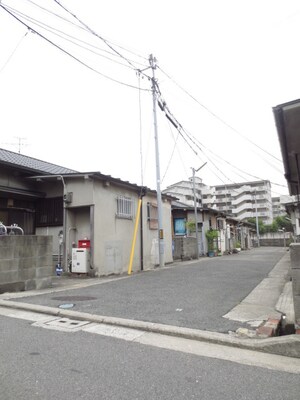 角野貸家東棟