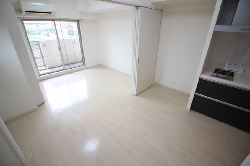 居室 クオリス神戸本山レジデンス