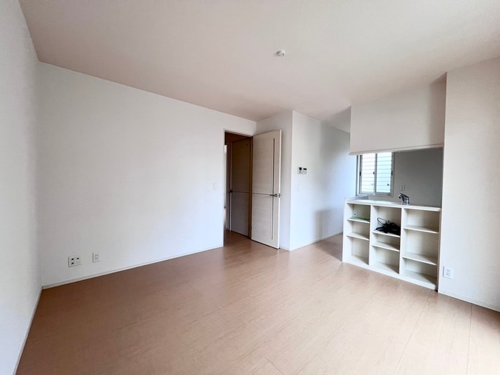 居室 フォルトゥ－ナ