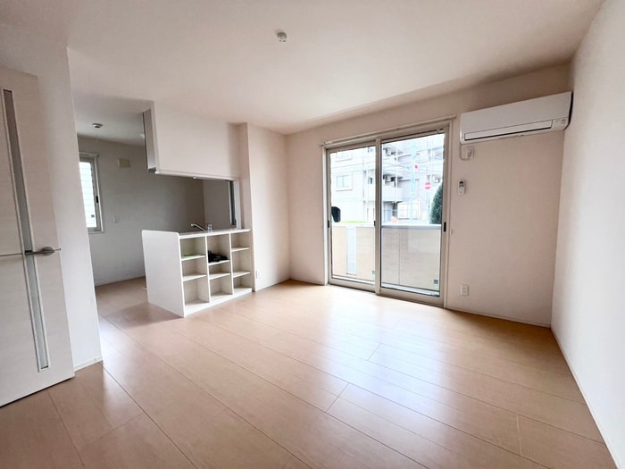 居室 フォルトゥ－ナ