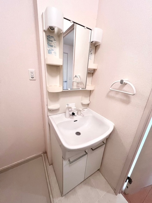 洗濯機置場 フォルトゥ－ナ