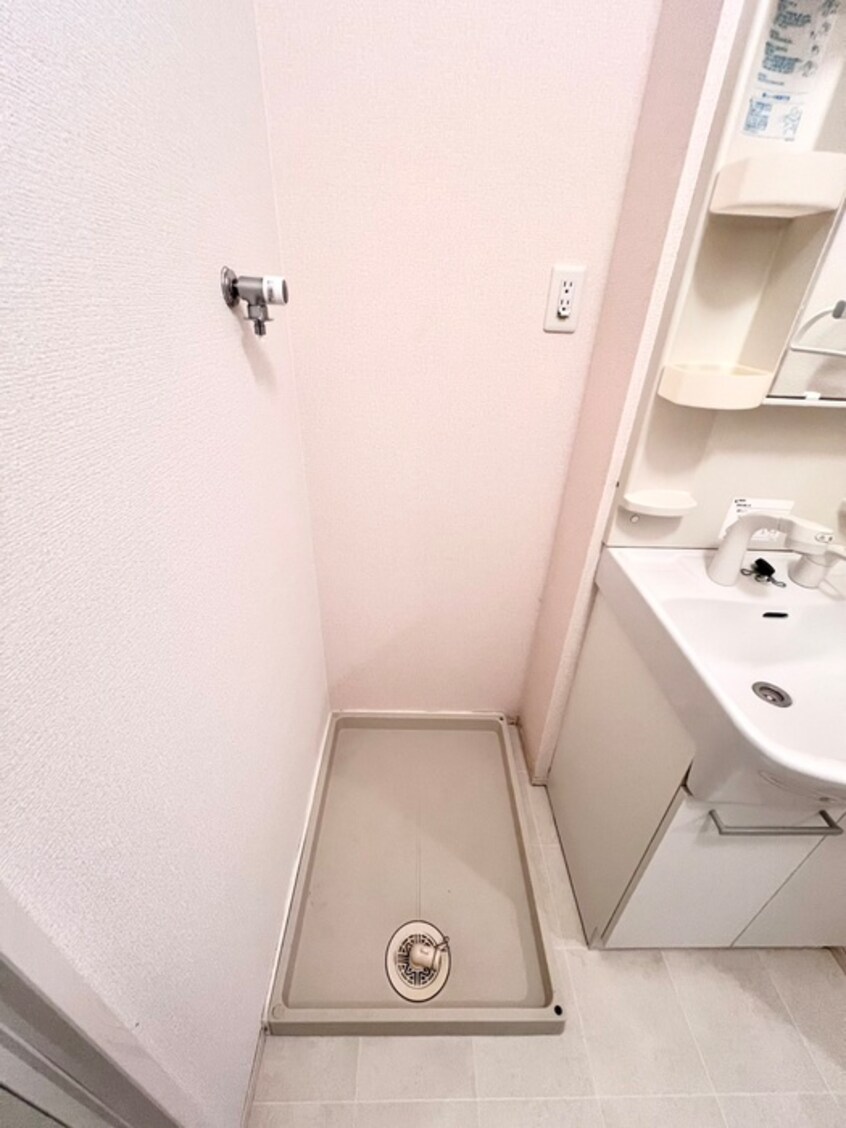 洗濯機置場 フォルトゥ－ナ