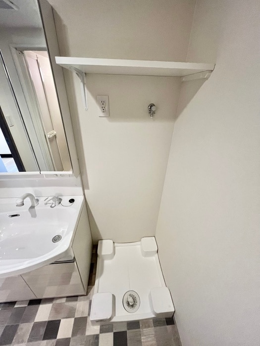 洗濯機置場 ﾌｧｽﾃｰﾄ京都ｽﾃｰｼｮﾝｳｫｽﾞ(712)