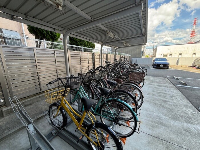 駐輪場 ハイツオリオン