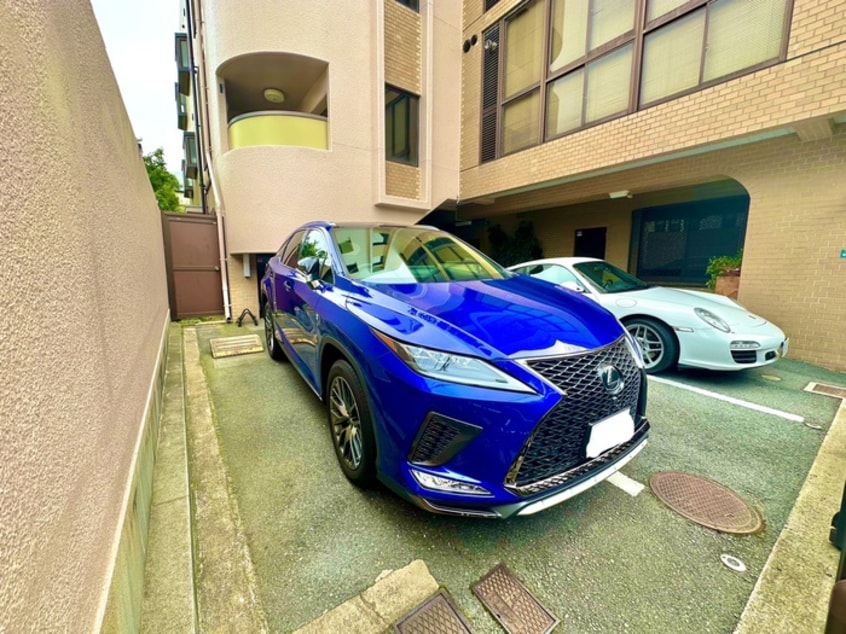 駐車場 レジデンス・国富