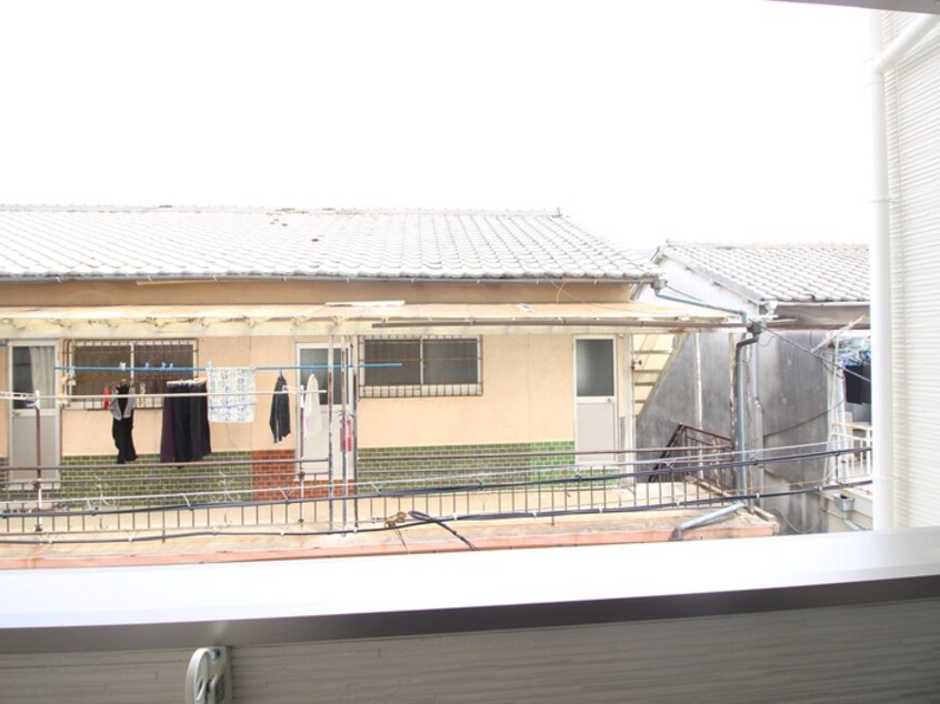 室内からの展望 ラモーナ豊南町南