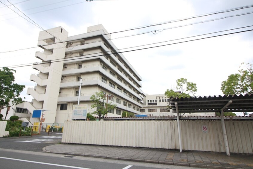 近畿中央病院(病院)まで750m 富松城レジデンス