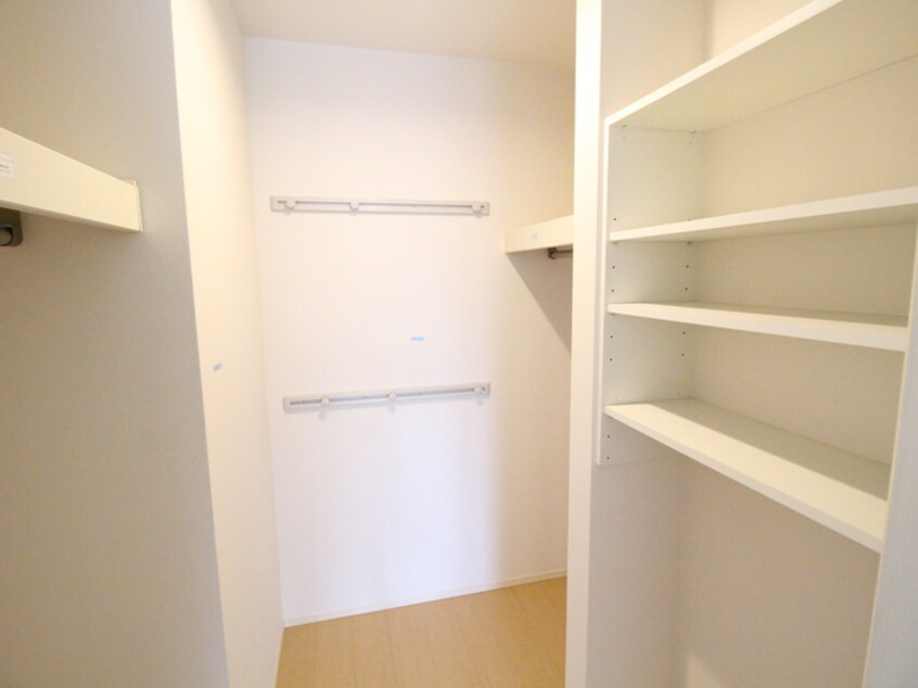 収納 Auvergne Seybe