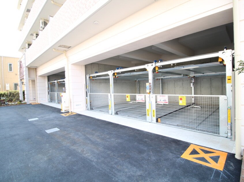 駐車場 アリビオ江坂南金田