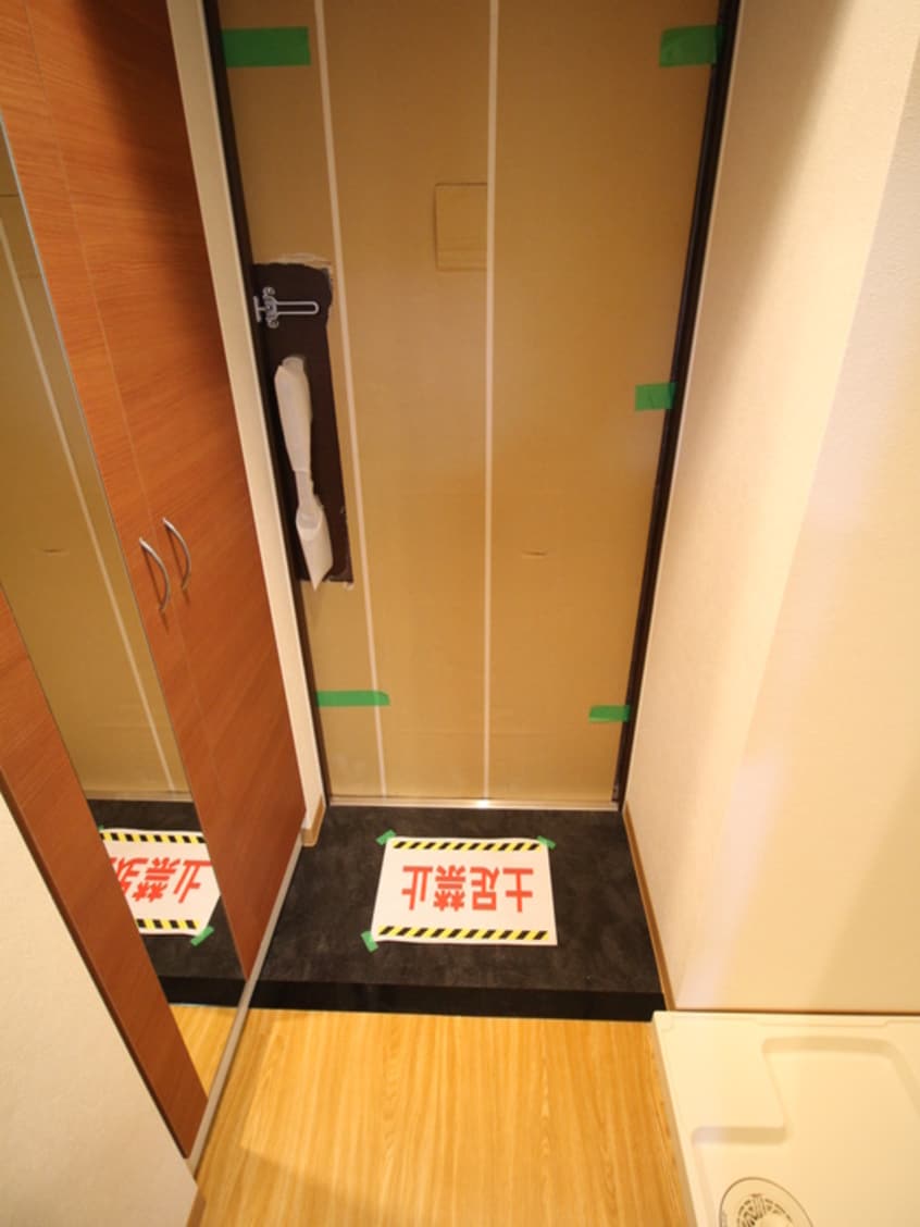 玄関 アリビオ江坂南金田