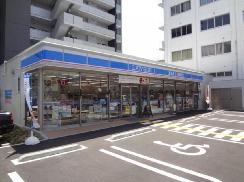 ローソン(コンビニ)まで106m アリビオ江坂南金田