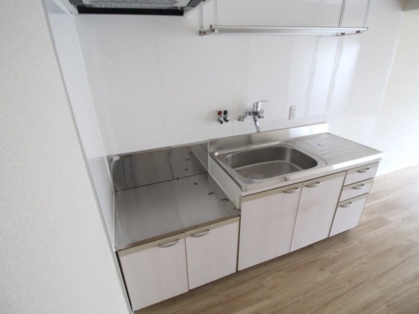 キッチン ハイツ三ツ池台