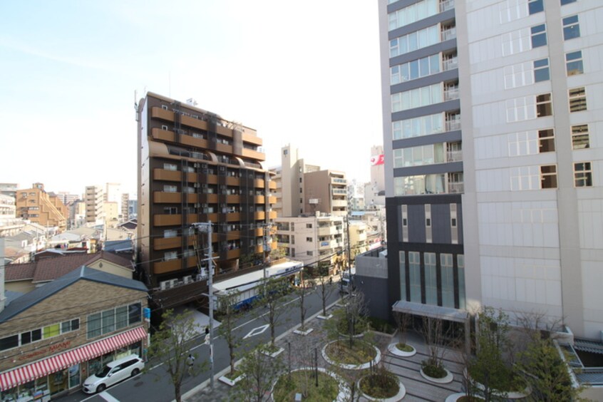 室内からの展望 ティーズガーデン