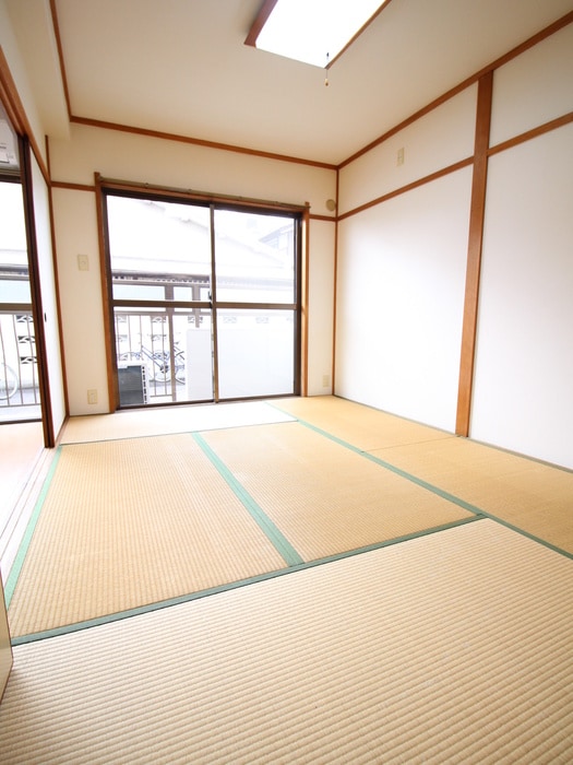 居室 エミール