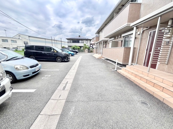 駐車場 ｂｅｌｉｓｔｒｉ
