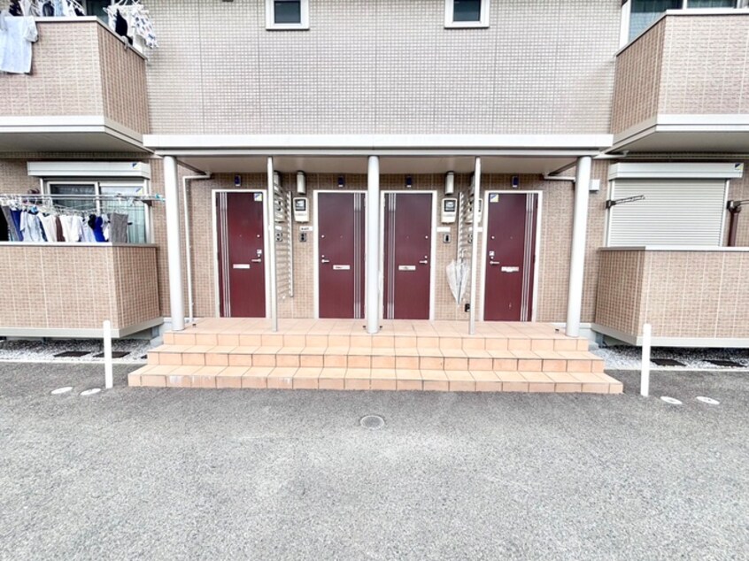 エントランス部分 ｂｅｌｉｓｔｒｉ