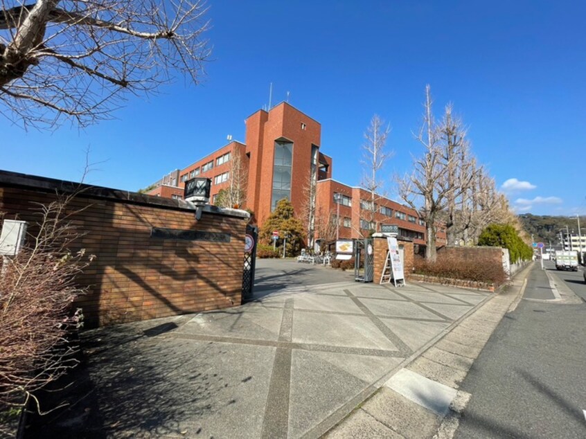 京都工芸繊維大学(大学/短大/専門学校)まで800m グラスヒル下鴨
