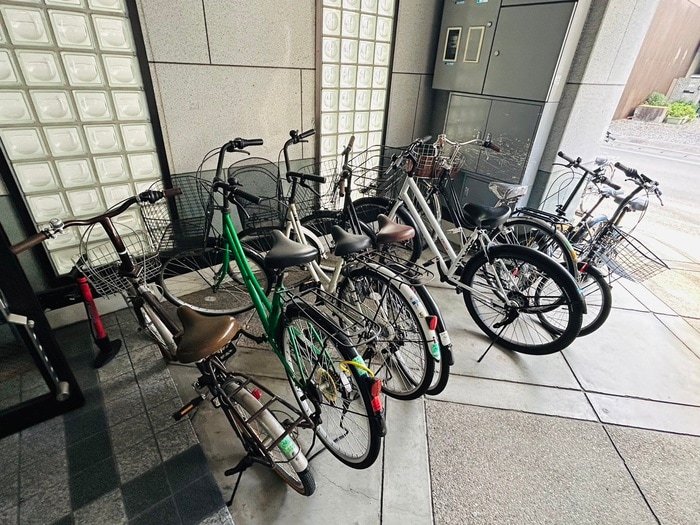 駐輪場 ノアシス東山