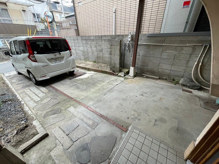 駐車場 五ヶ庄永野貸家