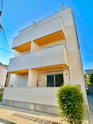 シャン・ルミエールおおとりの外観