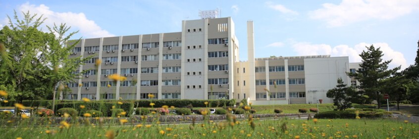 滋賀大学(大学/短大/専門学校)まで515m スターボード28