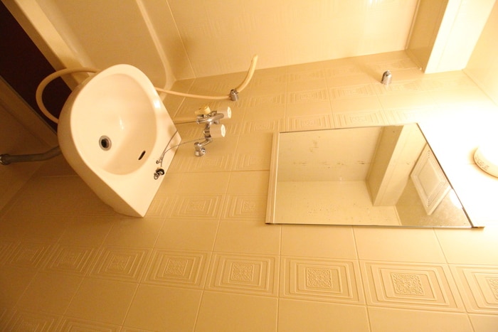 洗面 メゾンルシ－ヌ１番館