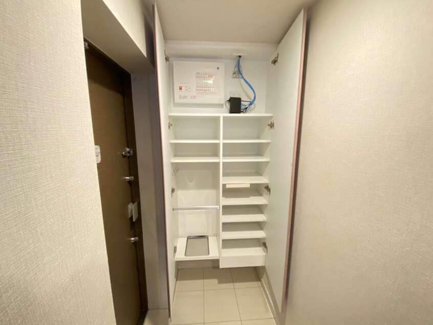 靴箱 ソルレヴェンテ堀川高辻