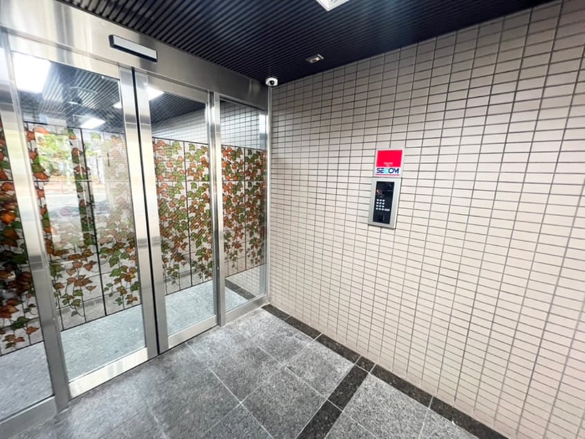 エントランス部分 プリムローズ