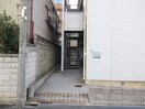エントランス部分 レオパレス住吉四番館