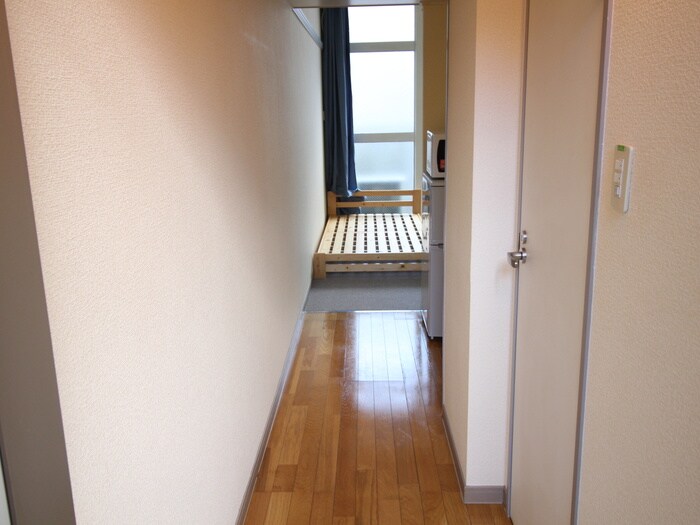 玄関 レオパレス住吉四番館