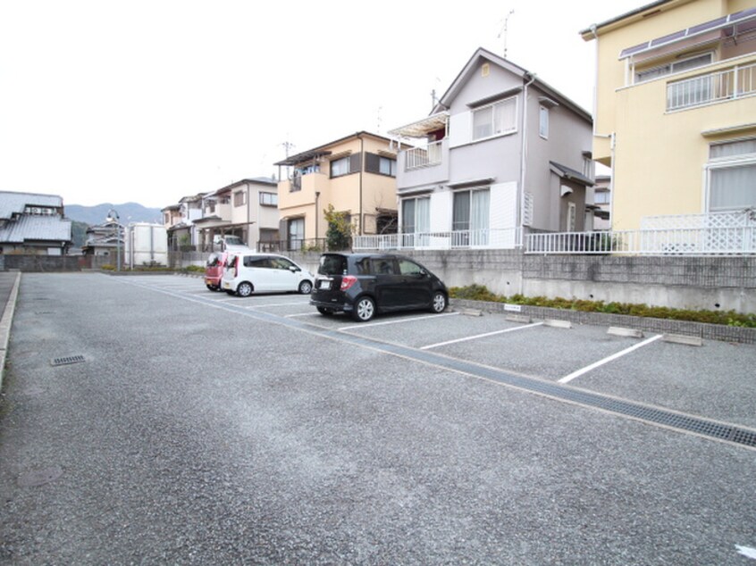 駐車場 グランドメゾン川西