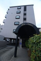 モア・ルミエール