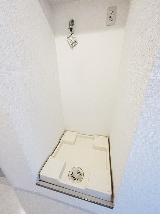 洗濯機置場 アヴェーレ京阪本通