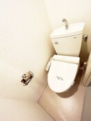 トイレ アヴェーレ京阪本通