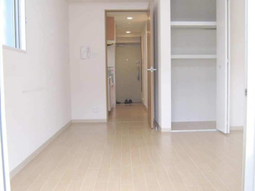 居室 ヴェルキュ－ブ石雲