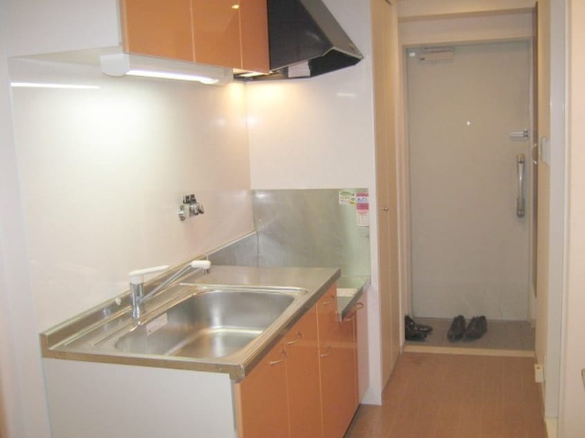 キッチン ヴェルキュ－ブ石雲