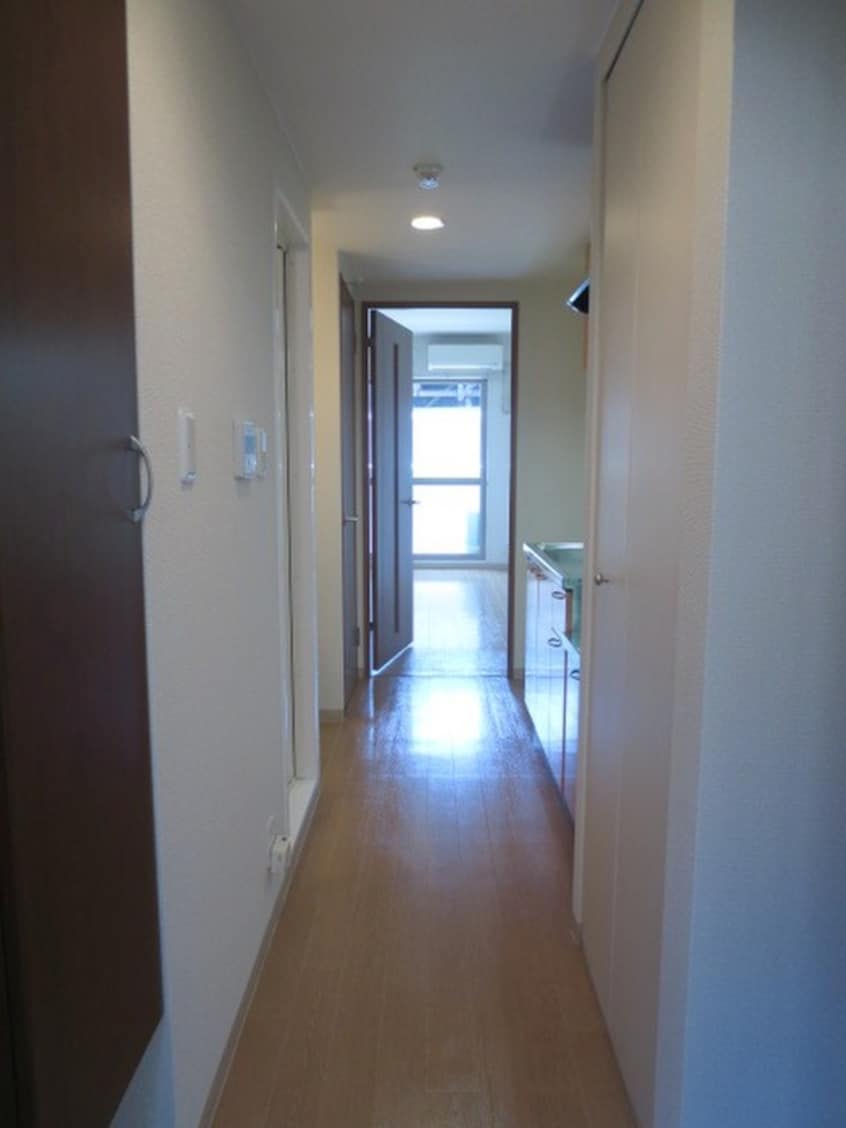 廊下 ヴェルキュ－ブ石雲