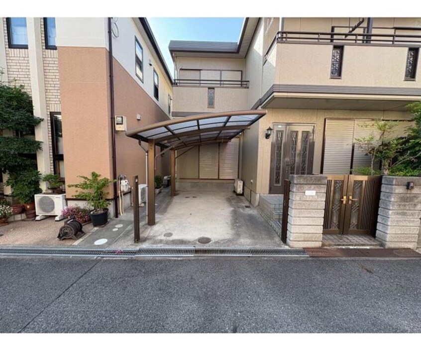 駐車場 高石市綾園2丁目貸家