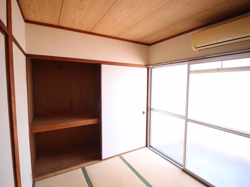居室 コーポ廣岡