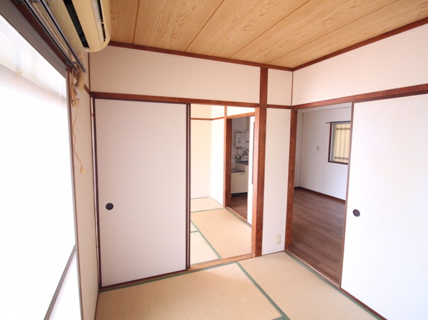 居室 コーポ廣岡